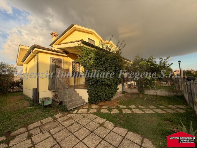 Aranova - Villino bifamiliare