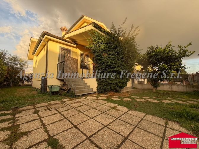 Aranova - Villino bifamiliare