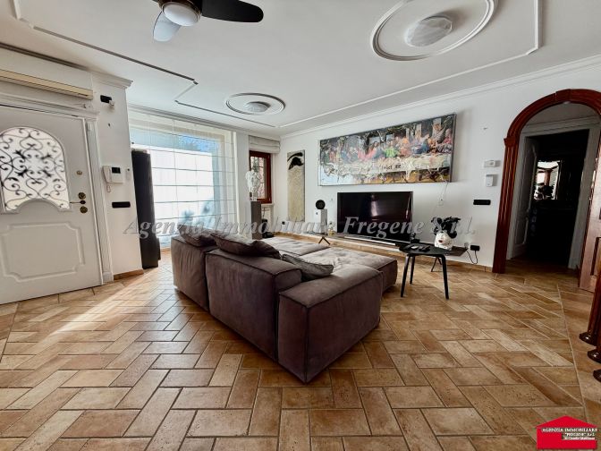 Villa con Piscina Fregene Centro