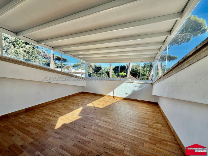 Villa con Piscina Fregene Centro