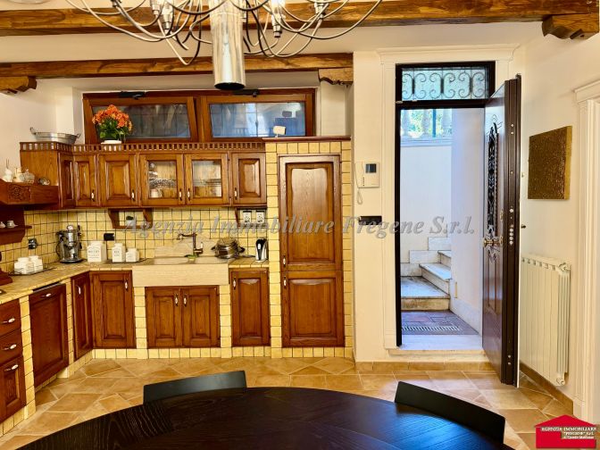 Villa con Piscina Fregene Centro